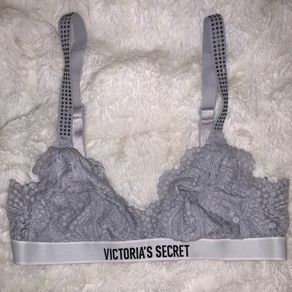Victoria’s Secret lace bralette